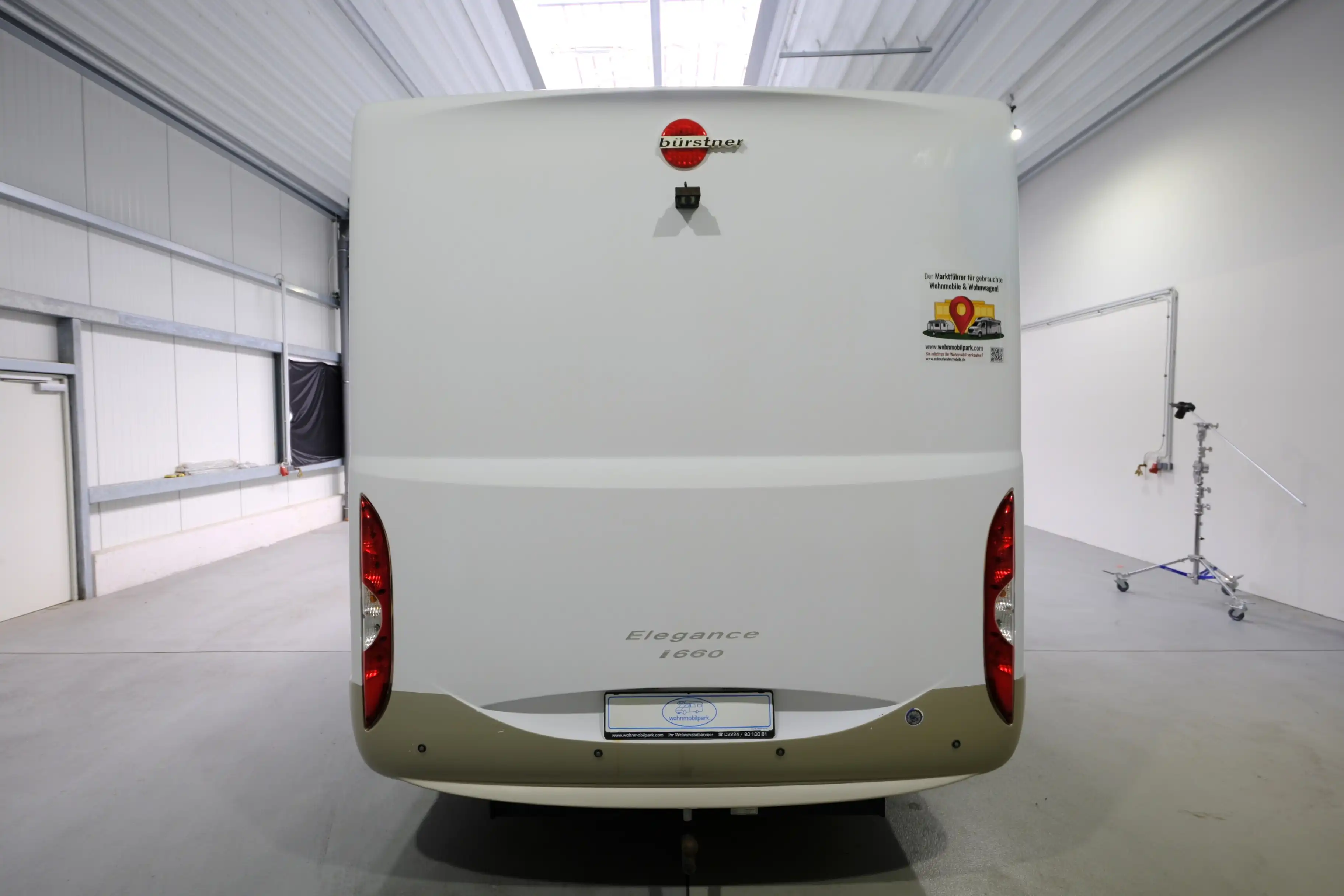BUERSTNER I 660 Elegance